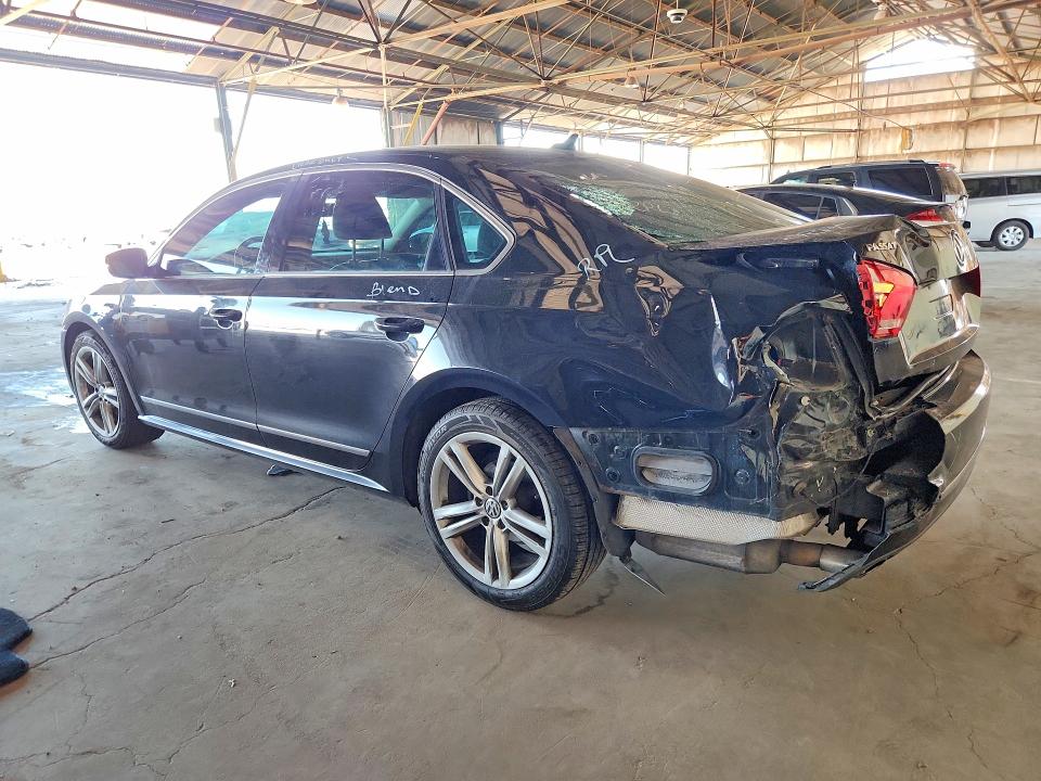 Photo 2 from auction – 2015 VOLKSWAGEN PASSAT with VIN 1VWBT7A37FC040324