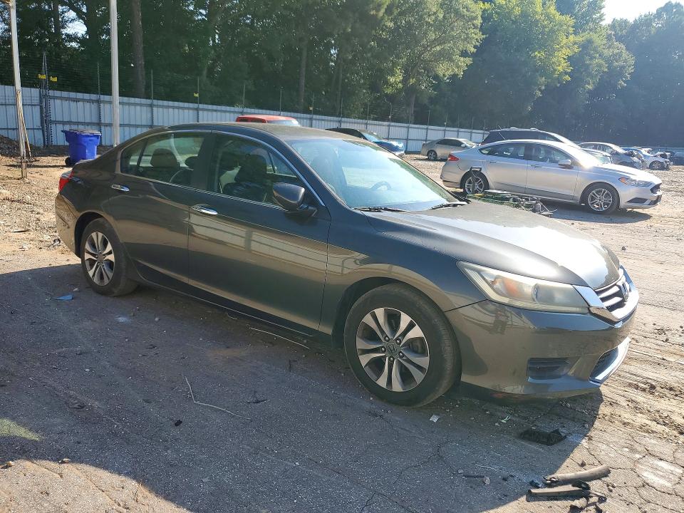 Photo 4 from auction – 2014 HONDA ACCORD with VIN 1HGCR2F35EA249428