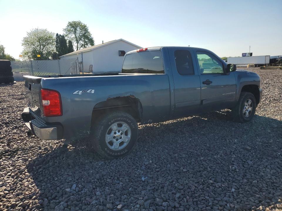 Zdjęcie 3 z aukcji – 2008 CHEVROLET SILVERADO z VIN 2GCEK19J581106557