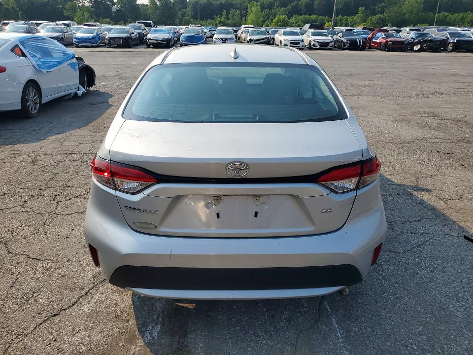 Photo 6 from auction – 2022 TOYOTA COROLLA with VIN 5YFEPMAE0NP303635