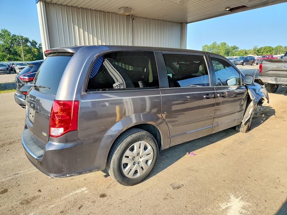 Photo 3 from auction – 2017 DODGE GRAND CARAVAN with VIN 2C4RDGBG3HR824607