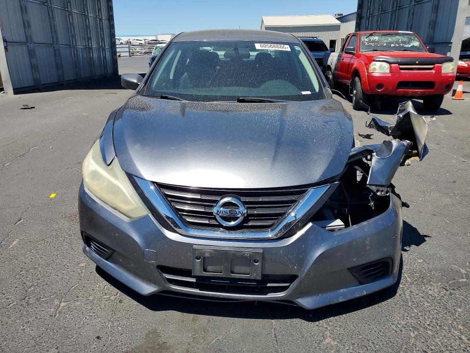 Photo 5 from auction – 2018 NISSAN ALTIMA with VIN 1N4AL3AP6JC472105
