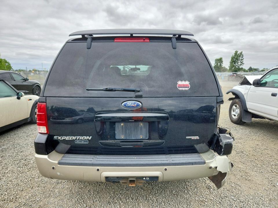 Photo 6 from auction – 2005 FORD EXPEDITION with VIN 1FMFU18515LA10784