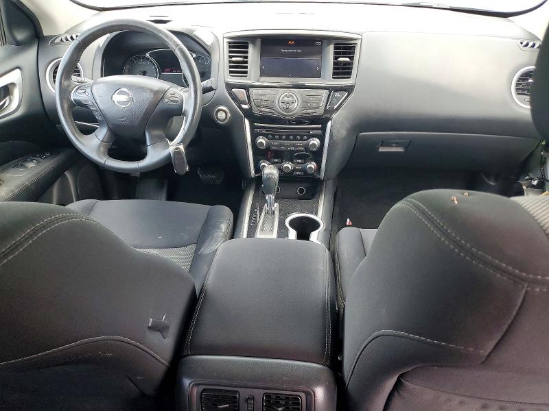 Photo 8 from auction – 2017 NISSAN PATHFINDER with VIN 5N1DR2MN1HC672342