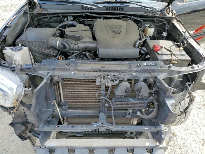 Photo 11 from auction – 2017 TOYOTA TACOMA with VIN 3TMAZ5CN8HM029690