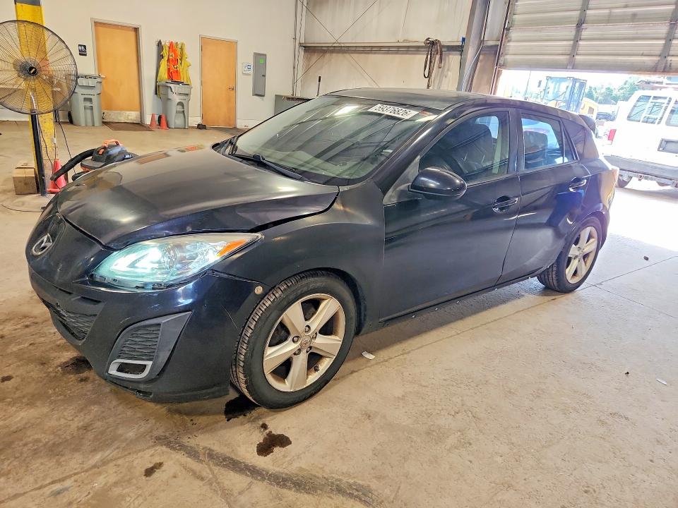 MAZDA 3 2011 with VIN JM1BL1M68B1453719 - Photo from auction