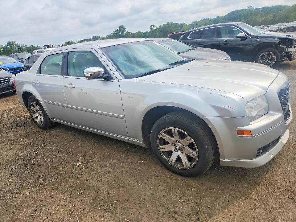 Photo 4 from auction – 2007 CHRYSLER 300 with VIN 2C3KA53G77H803474