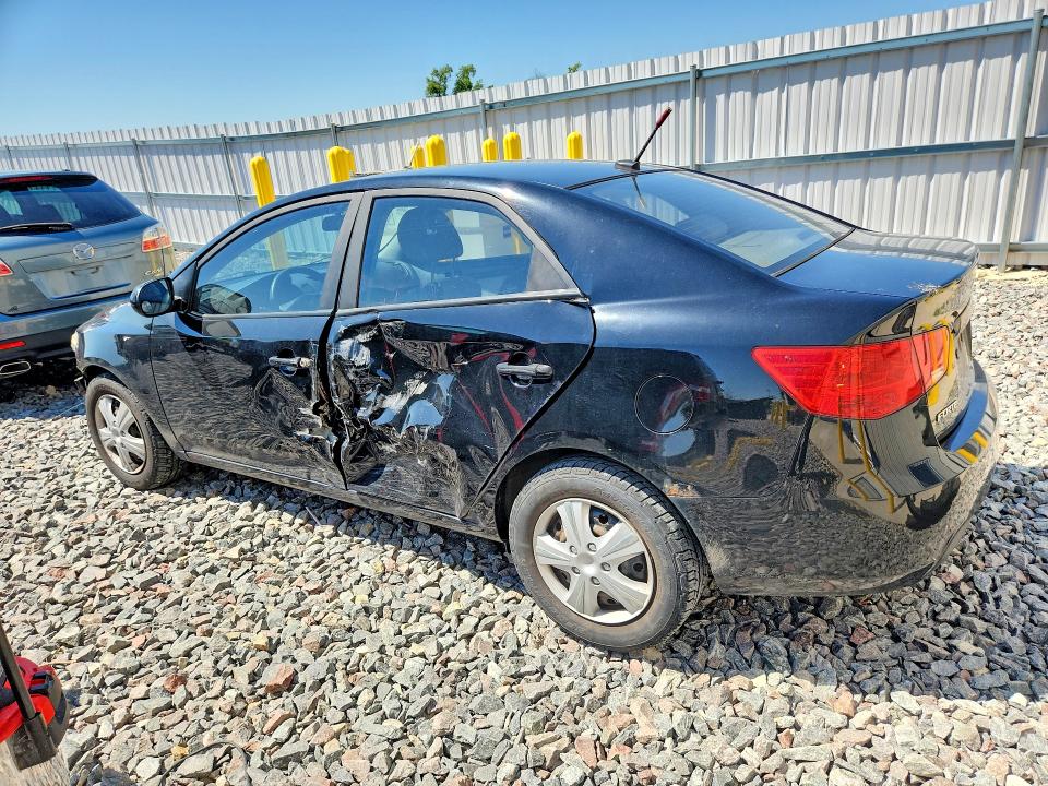 Photo 2 from auction – 2010 KIA FORTE with VIN KNAFT4A23A5062244