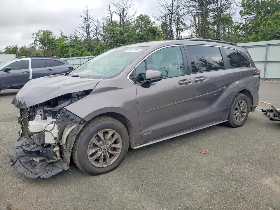 2021 TOYOTA SIENNA - Търг №61617626