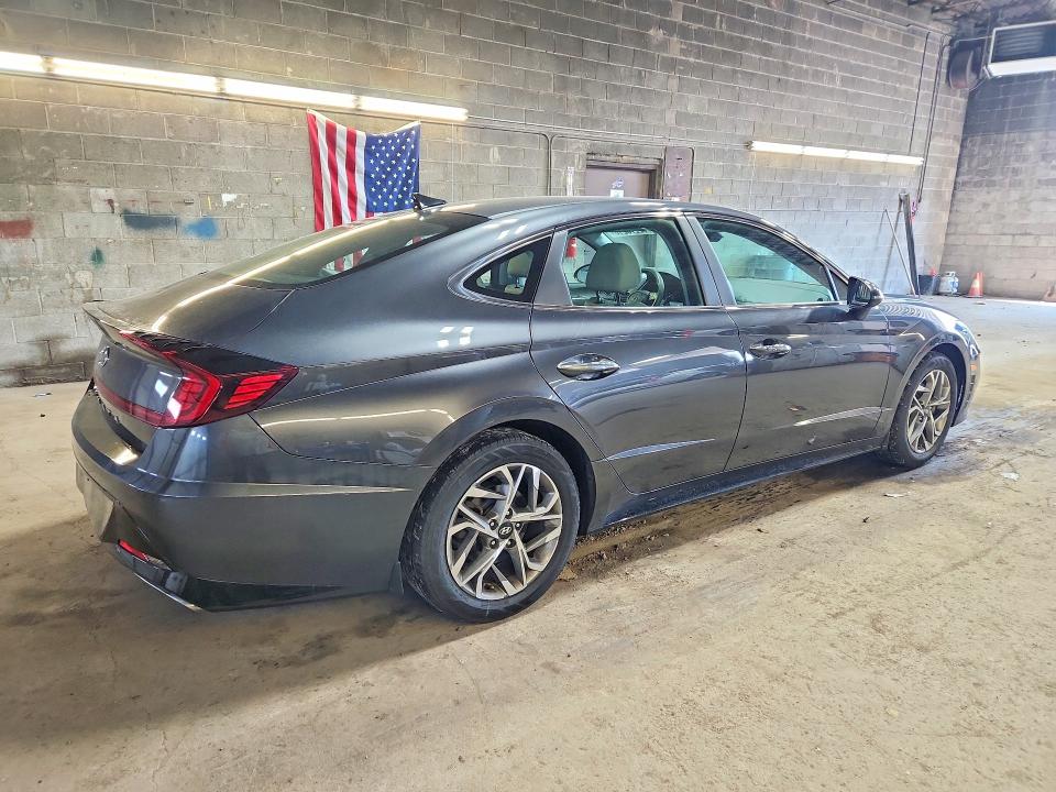 Photo 3 from auction – 2021 HYUNDAI SONATA with VIN 5NPEL4JAXMH091928