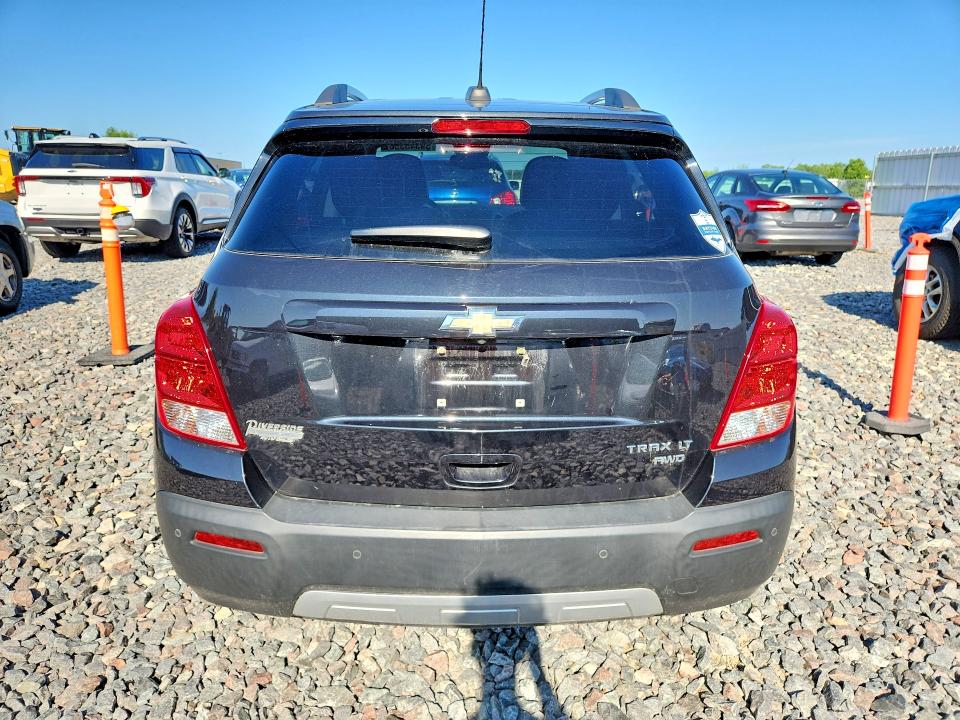 Photo 6 from auction – 2016 CHEVROLET TRAX with VIN KL7CJPSB5GB670950