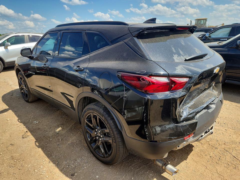 Photo 2 from auction – 2022 CHEVROLET BLAZER with VIN 3GNKBJR49NS222798