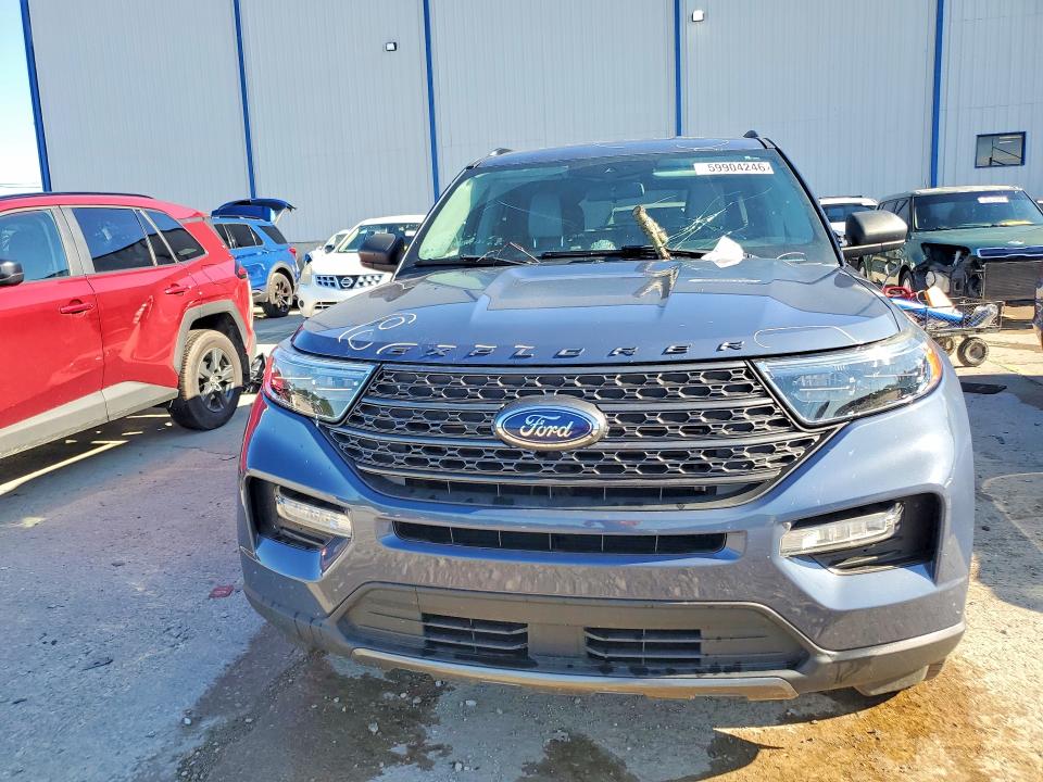 Photo 5 from auction – 2021 FORD EXPLORER with VIN 1FMSK8DHXMGC10826