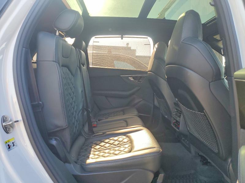 صورة رقم 11 من المزاد - 2022 AUDI SQ7 مع VIN WA1VWBF74ND006107