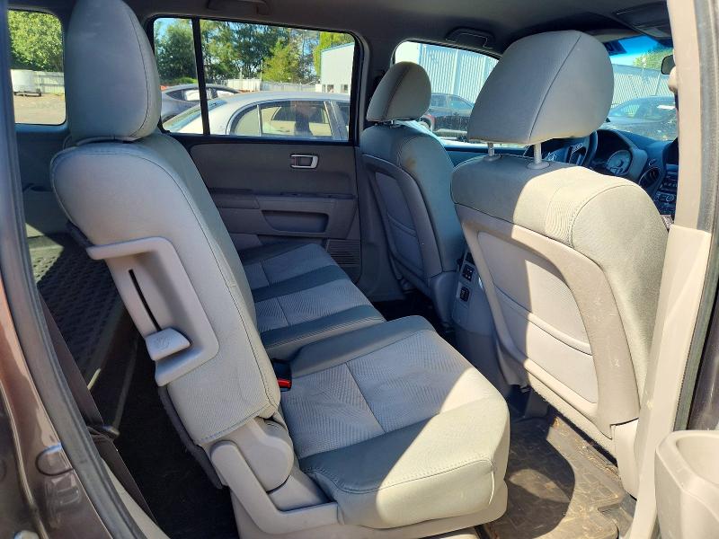 Photo 10 from auction – 2013 HONDA PILOT with VIN 5FNYF4H22DB002452