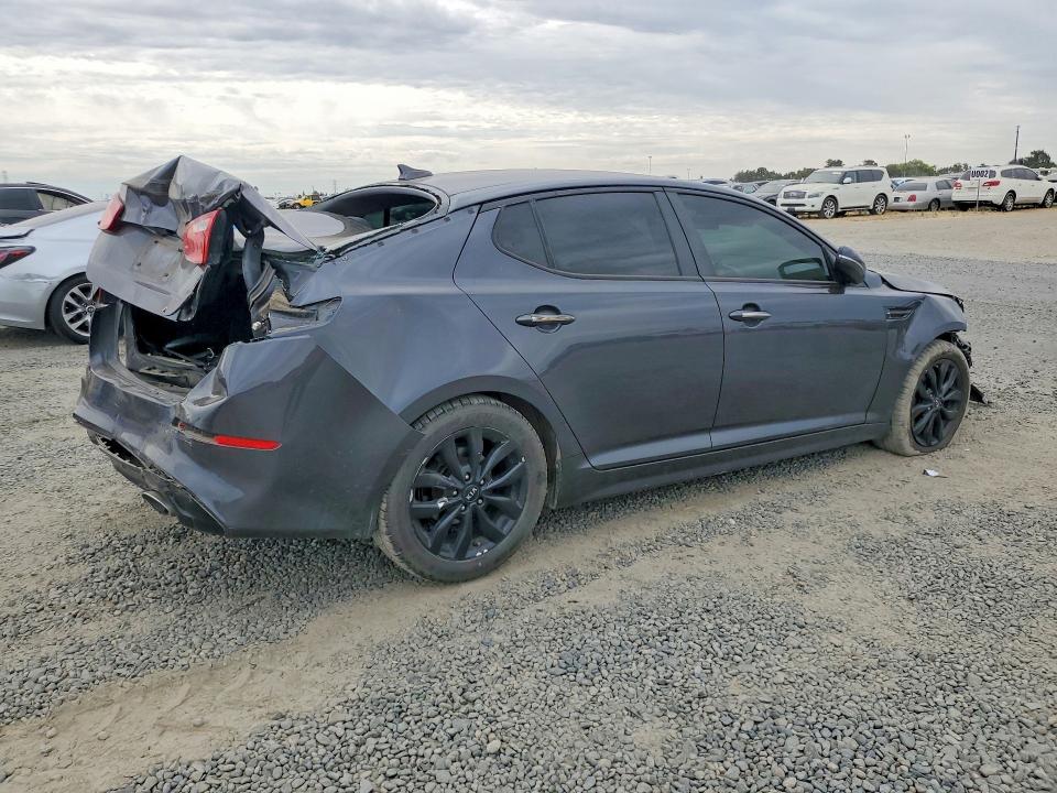 Photo 3 from auction – 2015 KIA OPTIMA with VIN KNAGM4A73F5637527