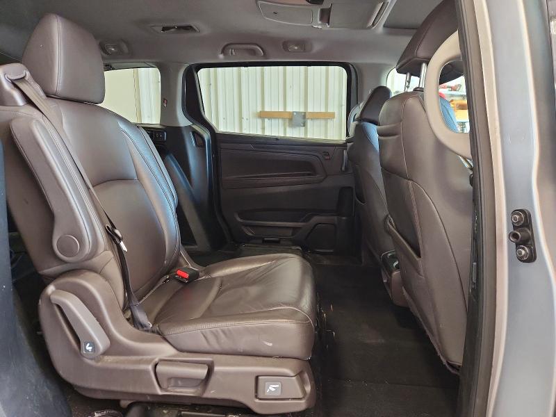 Photo 10 from auction – 2018 HONDA ODYSSEY with VIN 5FNRL6H94JB040881
