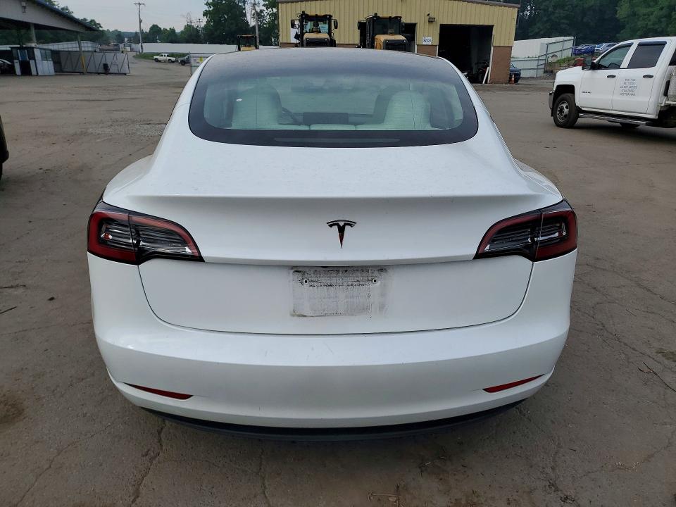 Photo 6 from auction – 2023 TESLA MODEL 3 with VIN 5YJ3E1EA5PF507302