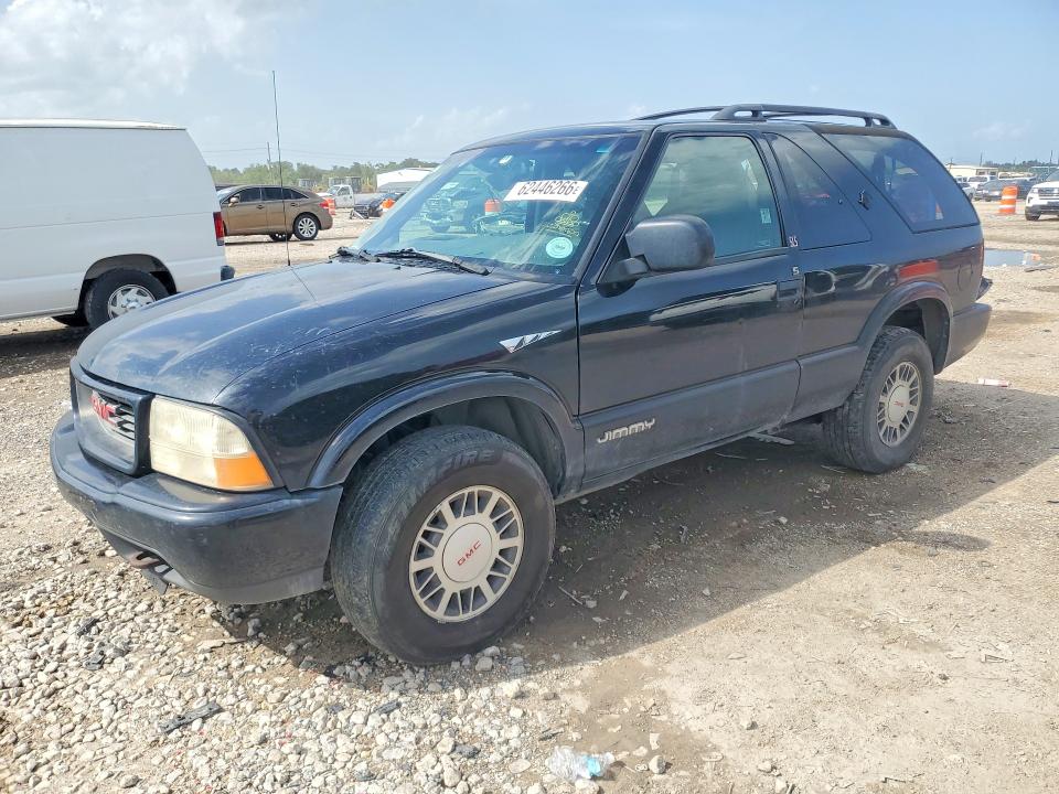 GMC JIMMY 2000 with VIN 1GKCT18WXYK199095 - Photo from auction