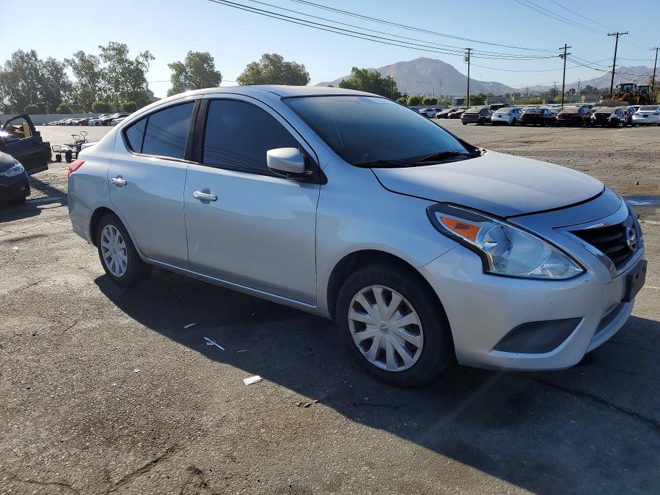 Photo 4 from auction – 2019 NISSAN VERSA with VIN 3N1CN7AP0KL857561
