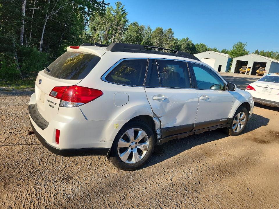 Photo 3 from auction – 2011 SUBARU OUTBACK with VIN 4S4BRDLC3B2344436