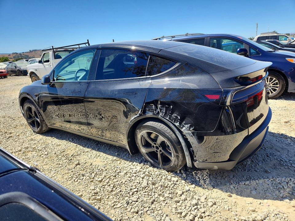 Zdjęcie 2 z aukcji – 2026 TESLA MODEL Y z VIN 7SAYGDED8TF676383
