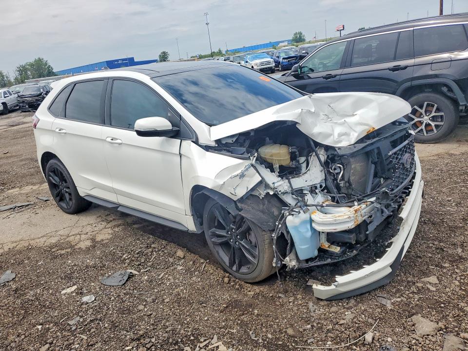 Photo 4 from auction – 2020 FORD EDGE with VIN 2FMPK4AP9LBB64969