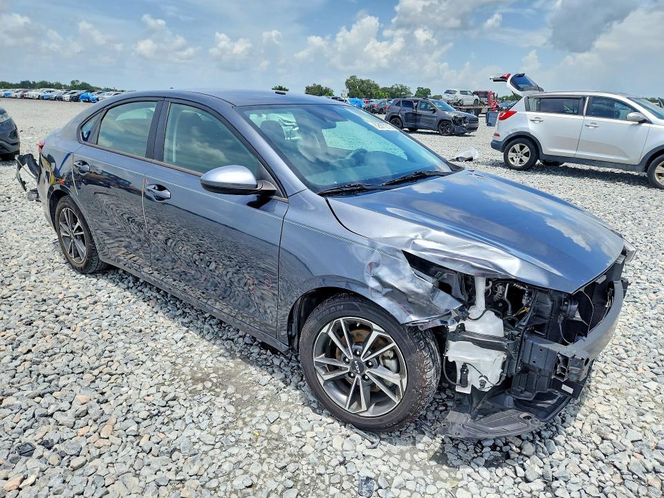 Photo 4 from auction – 2024 KIA FORTE with VIN 3KPF24AD1RE708470