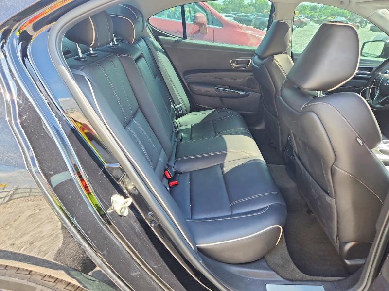 Photo 10 from auction – 2018 ACURA TLX with VIN 19UUB3F71JA001947