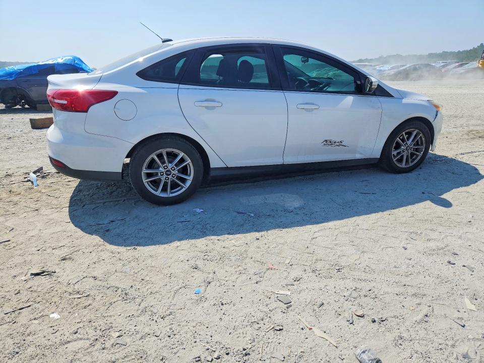 Photo 3 from auction – 2015 FORD FOCUS with VIN 1FADP3F27FL205738