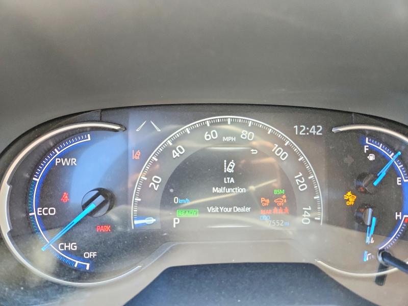 Photo 9 from auction – 2025 TOYOTA RAV4 with VIN JTMB6RFV1SJ091095