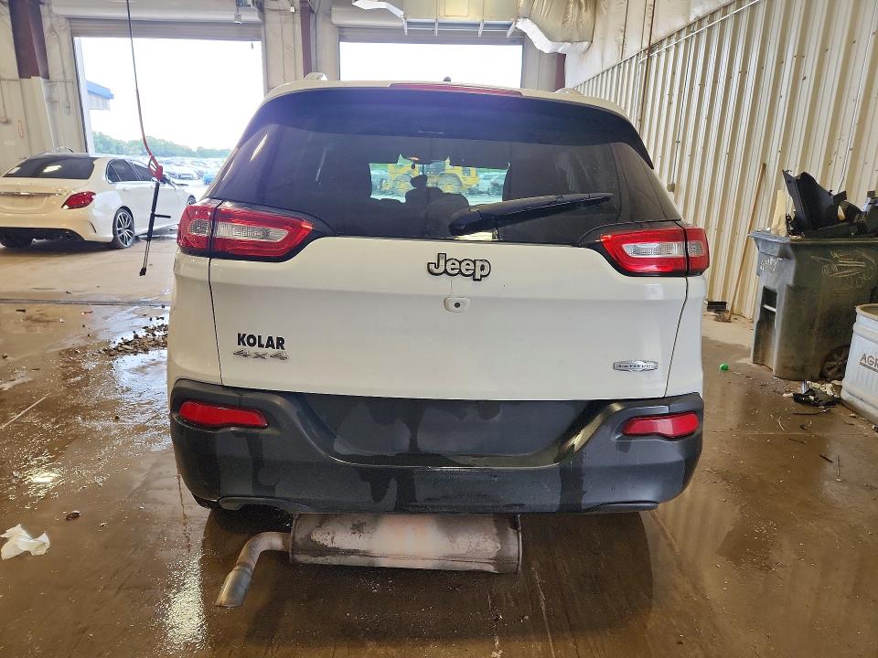 Photo 6 from auction – 2016 JEEP CHEROKEE with VIN 1C4PJMCB8GW196986