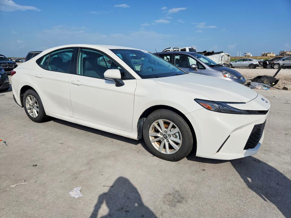 Photo 4 from auction – 2026 TOYOTA CAMRY with VIN 4T1DAACK3TU662486