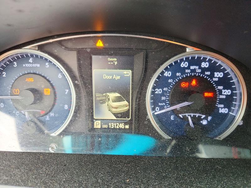 Photo 9 from auction – 2016 TOYOTA CAMRY with VIN 4T1BF1FK7GU123606