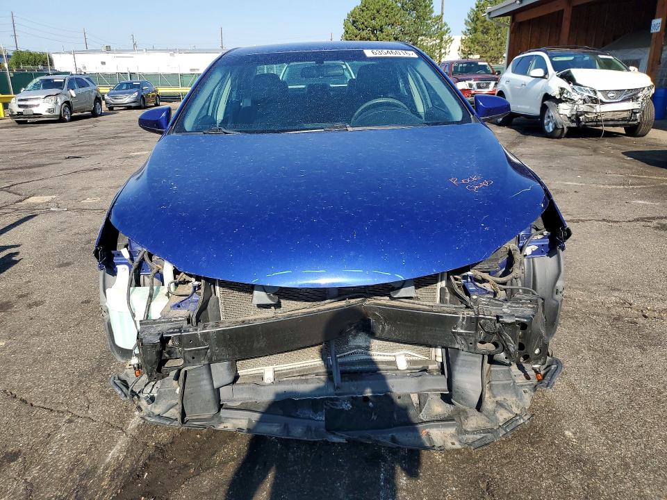 Photo 5 from auction – 2016 TOYOTA CAMRY with VIN 4T1BF1FK5GU998893