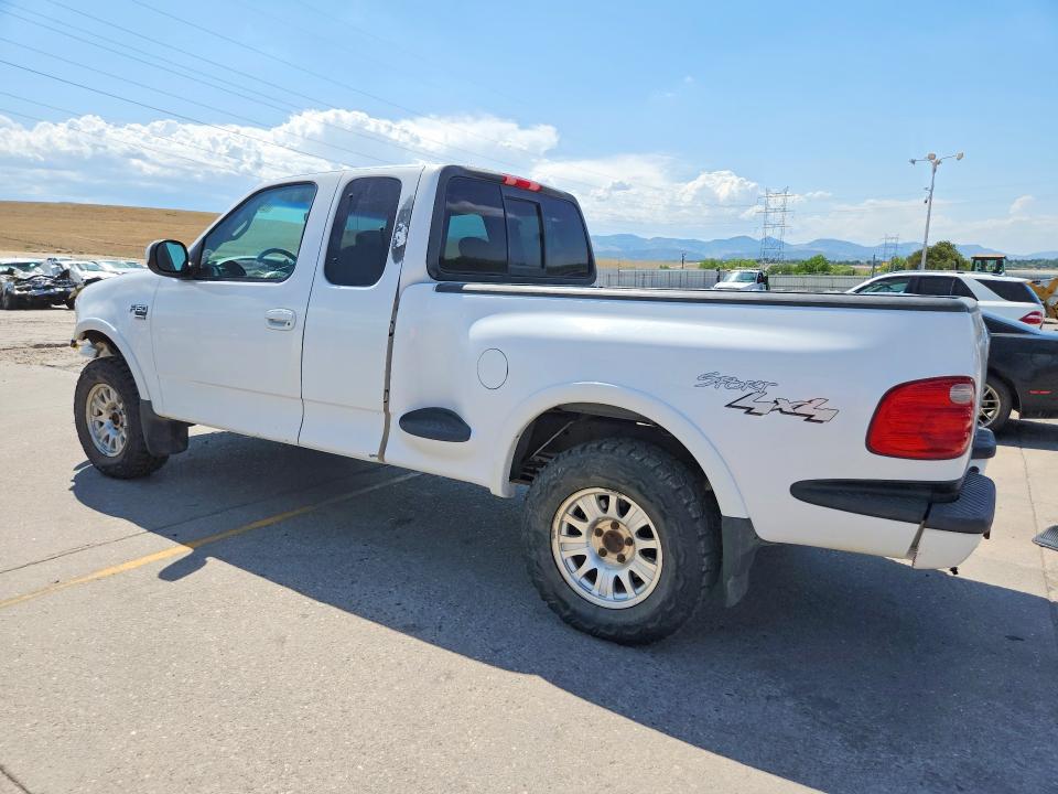 Photo 2 from auction – 2001 FORD F150 with VIN 1FTRX08L91KA08248