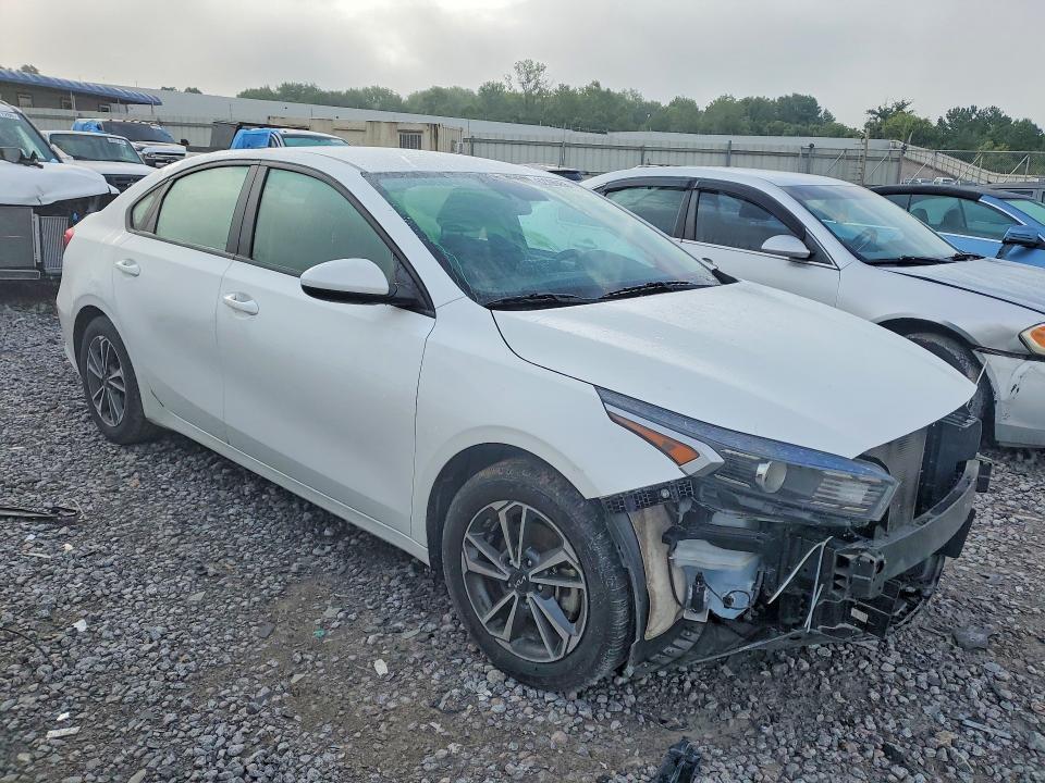 Photo 4 from auction – 2023 KIA FORTE with VIN 3KPF24AD0PE516664