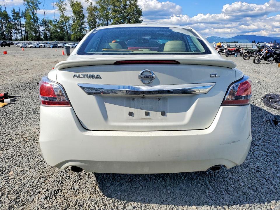 Photo 6 from auction – 2015 NISSAN ALTIMA with VIN 1N4AL3AP9FN885583