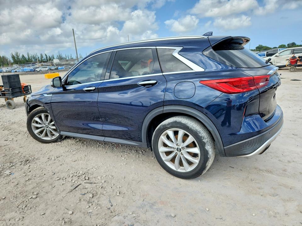 Photo 2 from auction – 2019 INFINITI QX50 with VIN 3PCAJ5M17KF111196
