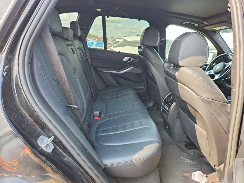 Photo 10 from auction – 2021 BMW X5 with VIN 5UXCR6C01M9E43262
