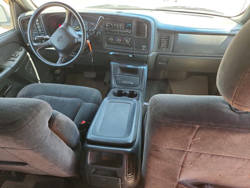 Photo 8 from auction – 2001 CHEVROLET SILVERADO with VIN 2GCEK19T911114118