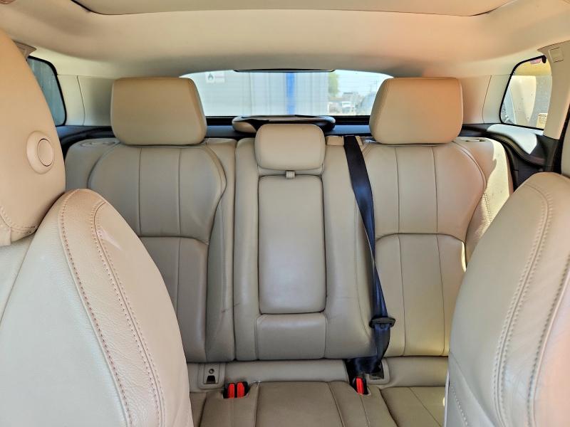 Photo 10 from auction – 2018 LAND ROVER RANGE ROVER EVOQUE with VIN SALVP2RX1JH302213