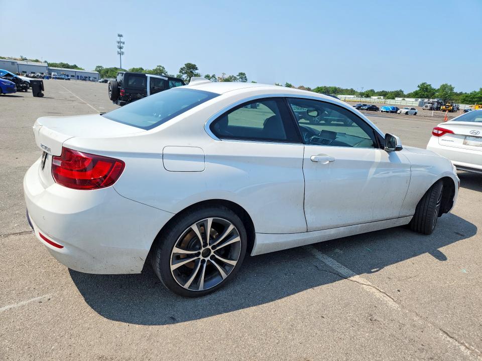 Photo 3 from auction – 2017 BMW 230XI with VIN WBA2H9C55HV642092