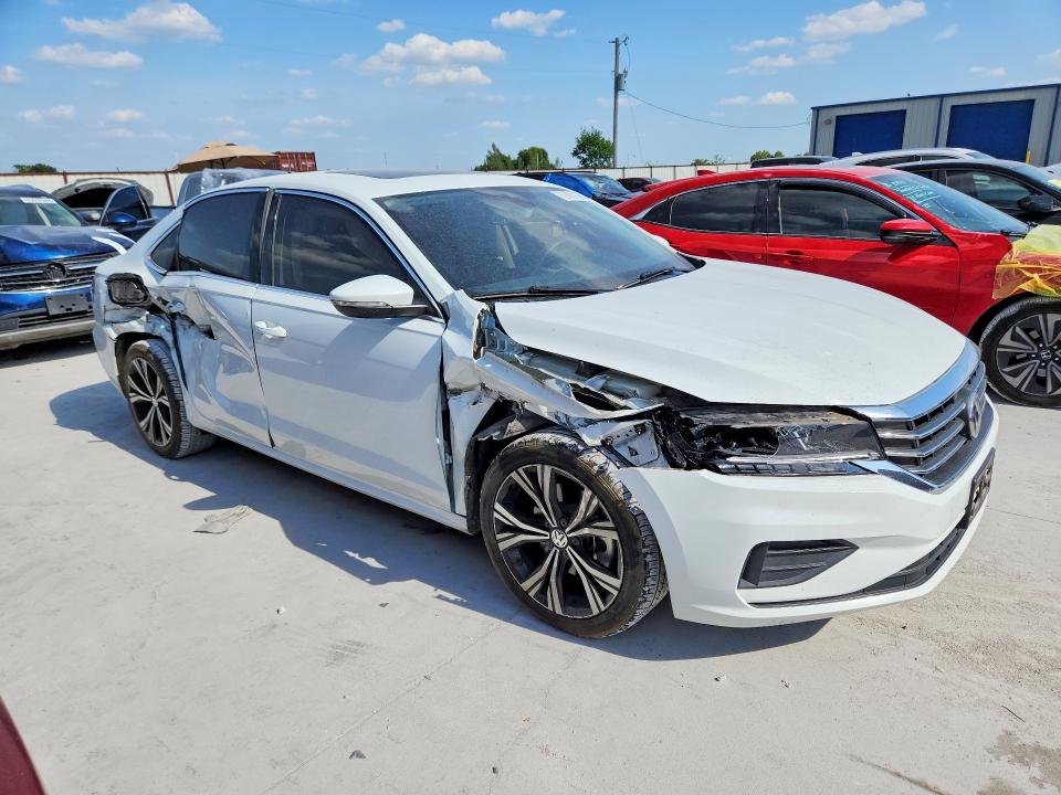 Photo 4 from auction – 2021 VOLKSWAGEN PASSAT with VIN 1VWSA7A34MC004996