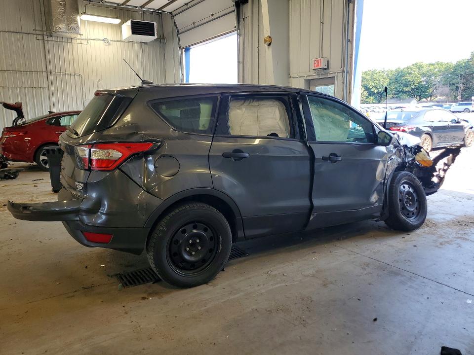 Photo 3 from auction – 2018 FORD ESCAPE with VIN 1FMCU0F70JUC94978