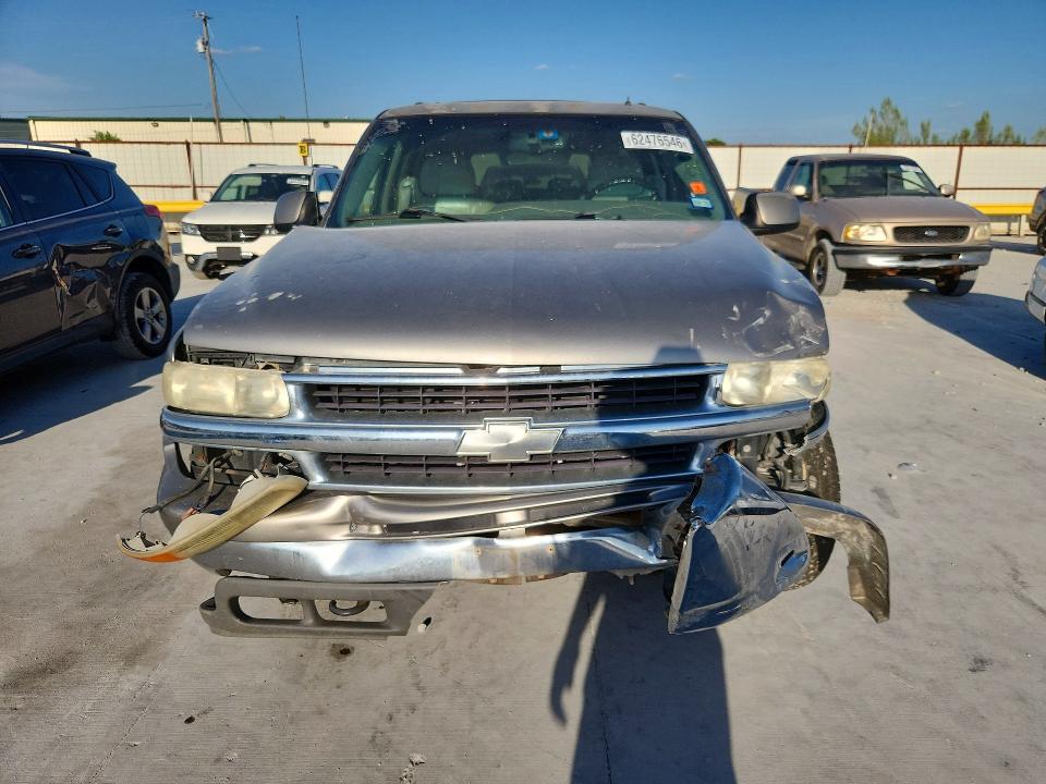 Photo 5 from auction – 2002 CHEVROLET SUBURBAN with VIN 1GNFK16Z02J100104