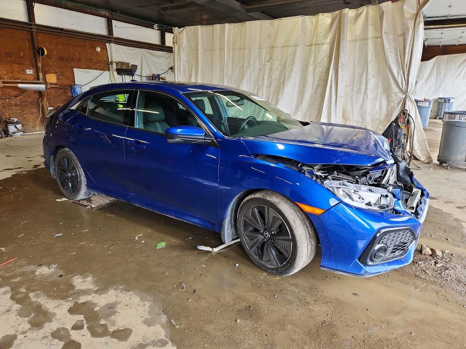 Photo 4 from auction – 2018 HONDA CIVIC with VIN SHHFK7H52JU426027