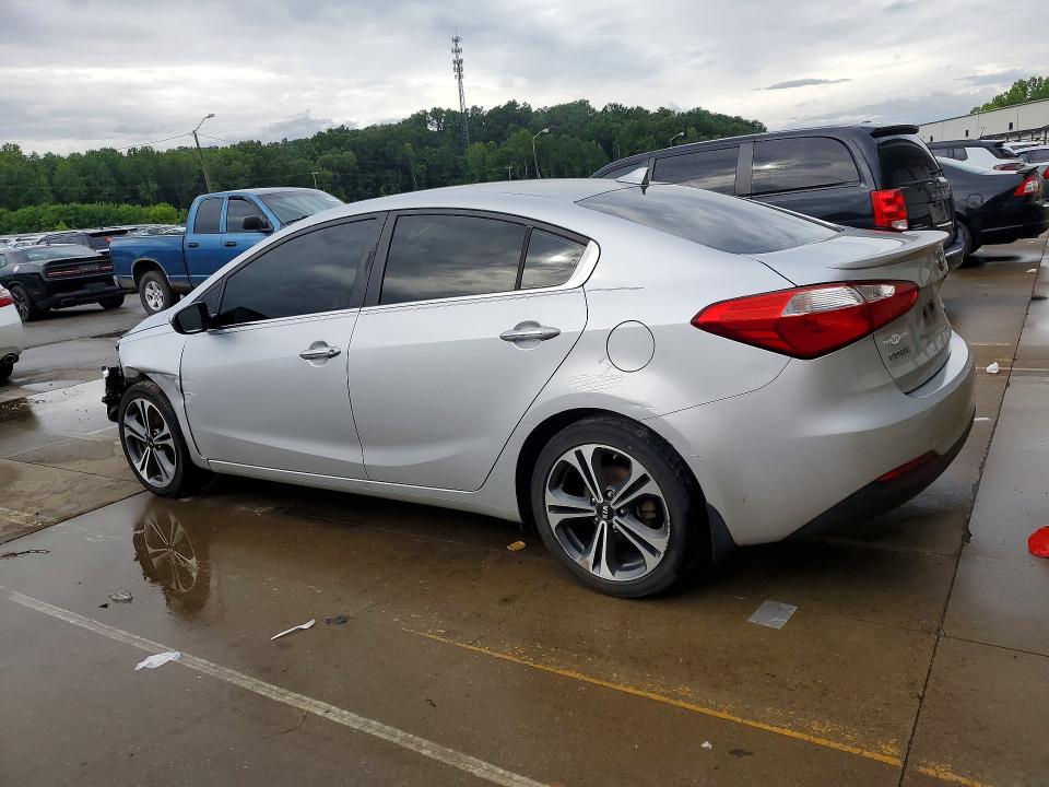 Photo 2 from auction – 2016 KIA FORTE with VIN KNAFZ4A81G5550362