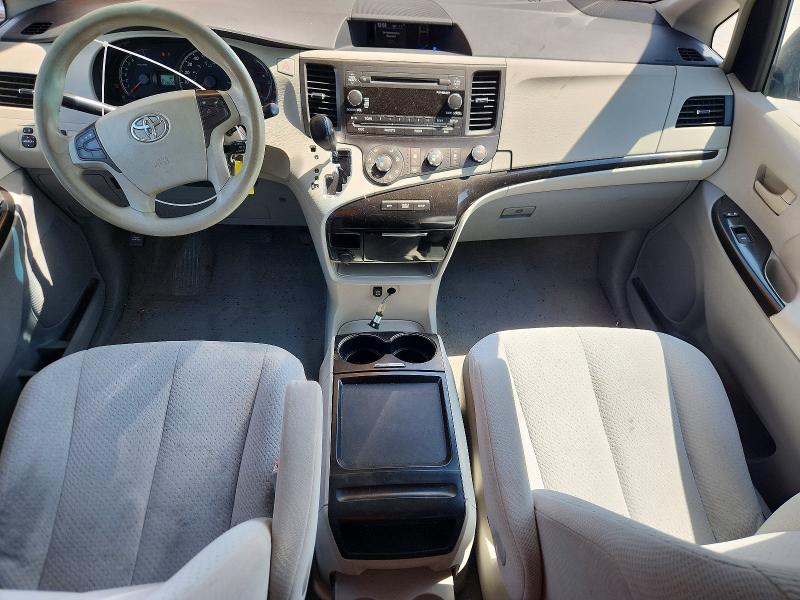 Photo 8 from auction – 2011 TOYOTA SIENNA with VIN 5TDKK3DC7BS022750