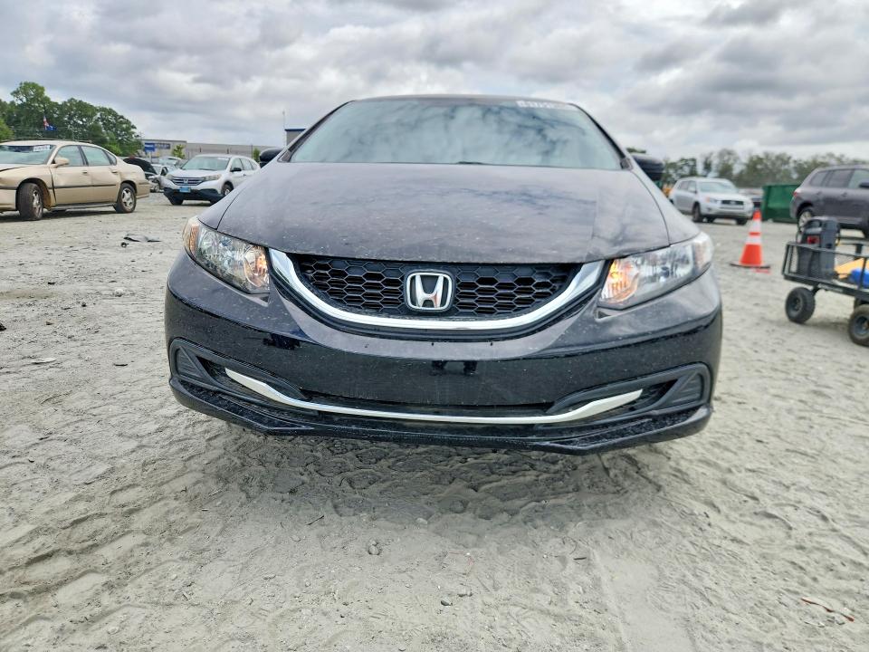 Фото 5 с аукциона – 2015 HONDA CIVIC с VIN 19XFB2F50FE094772